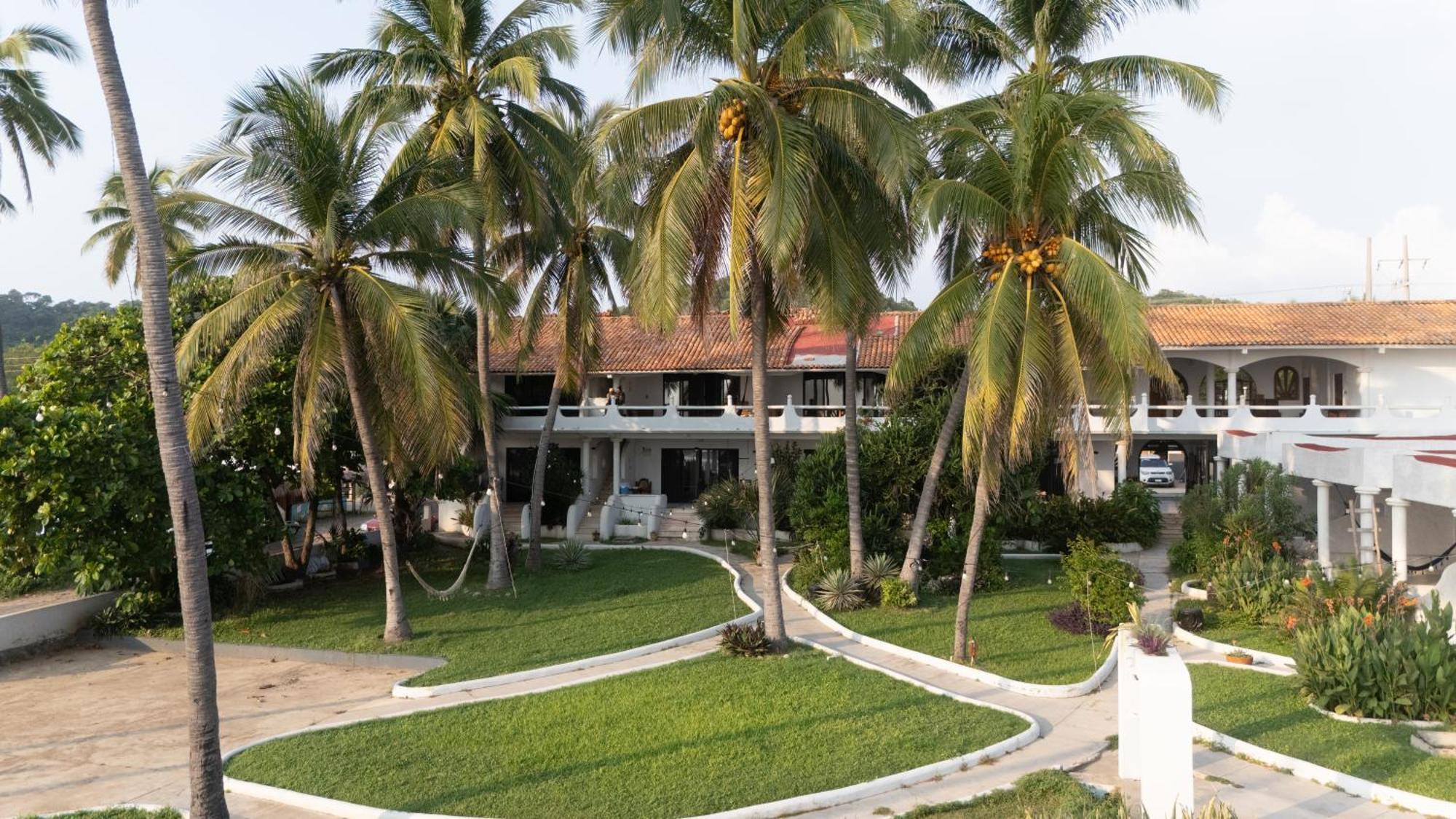 Hotel Tres Santos Troncones Kültér fotó