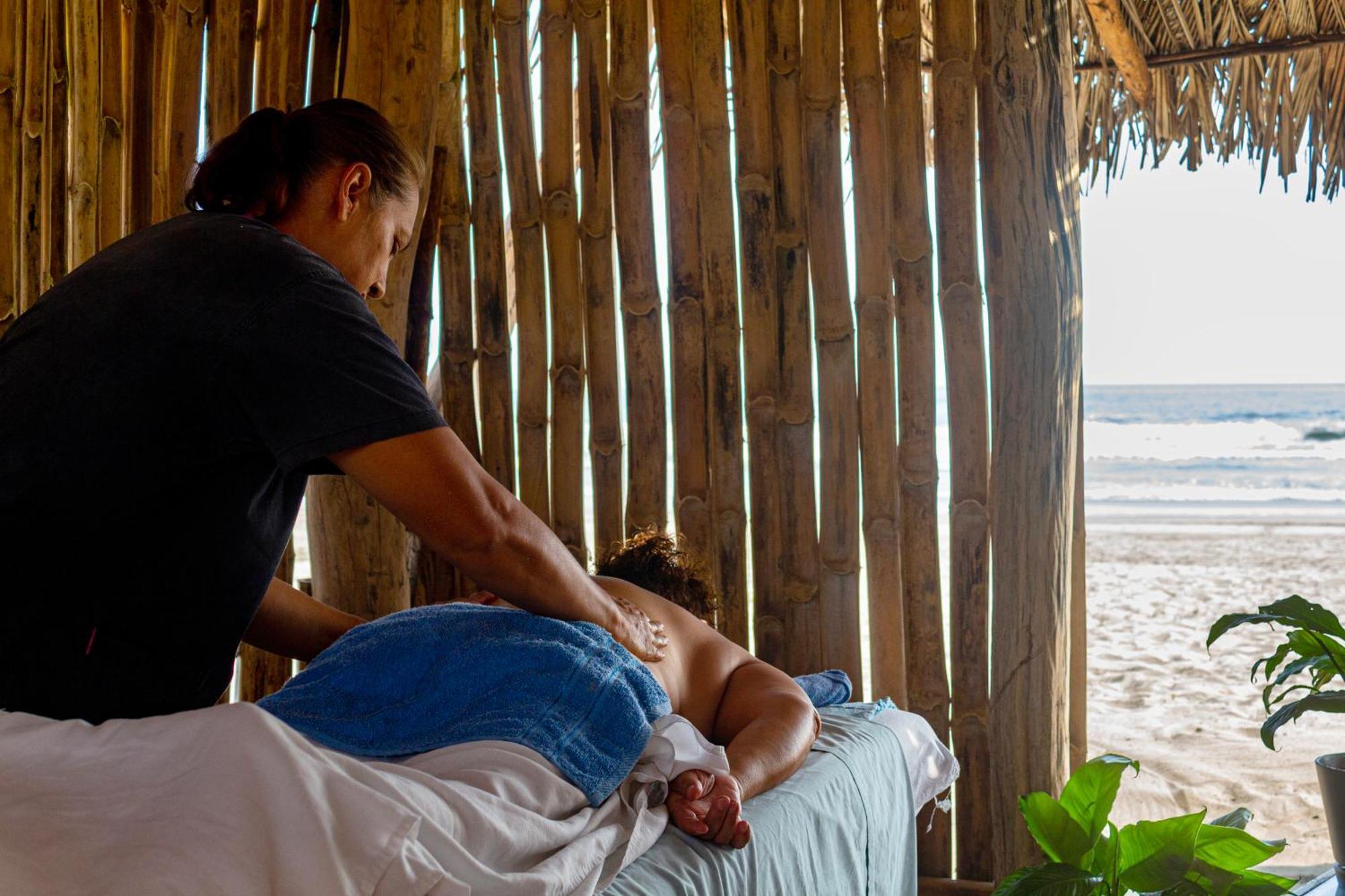 Hotel Tres Santos Troncones Kültér fotó